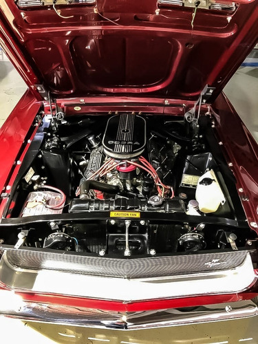 Coche Clásico Ford Mustang Fastback, 1968