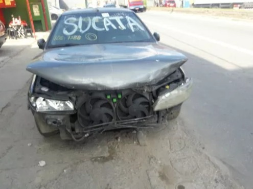 Sucata Peugeot 406 (p/ Retirada De Peças).