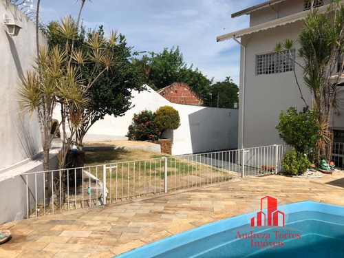 Sobrado Alto Padrão À Venda Em Tremembé/sp - 1095
