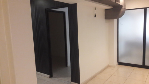 Imagen 9 de 30 de Piso De Oficina En Venta San Luis 1400