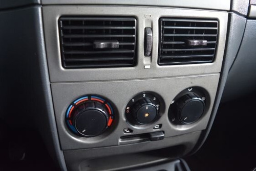 Palio Weekend Adventure 1.8 8v (flex)