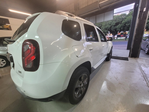 Imagem 6 de 10 de Renault Duster 2017 2.0 16v Dynamique 4x4 Hi-flex 5p