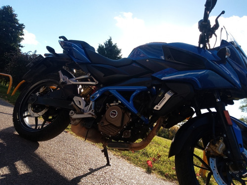 Rouser As200