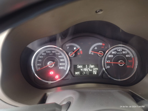 Fiat Palio 1.6 16v Essence Flex Dualogic 5p
