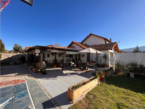 Venta/arriendo Hermosa Casa 5d 3b En Rinconada, Los Andes.