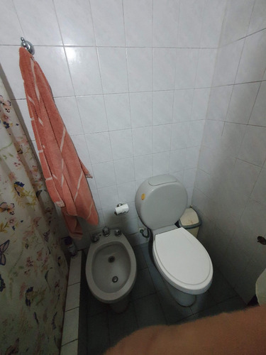 Imagen 9 de 20 de Dos Casas Y Local En Block