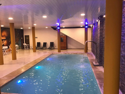 Alquilo Piriapolis Lindos Aptos De 1 Y 2 Dormitorios Sobre La Arena Rodeado De Palmeras Piscinacerrada 38 Grados Sala De Juego Un Lugar Unico Sobre La Playa En Piriapolis