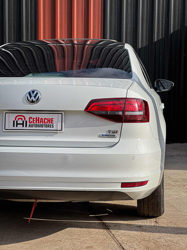Volkswagen Vento 1.4 Highline 150cv At