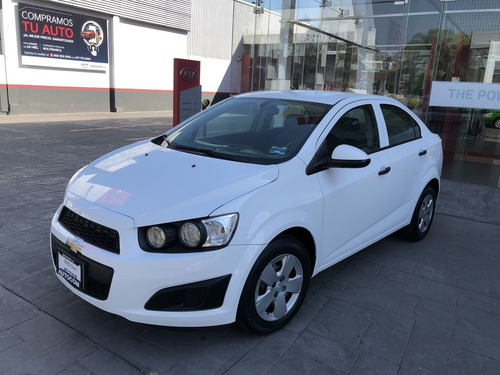 Imagen 5 de 15 de Chevrolet Sonic 4 Puertas