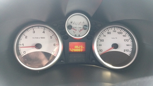 Peugeot 207 2016 1.4 Allure Hdi 70cv