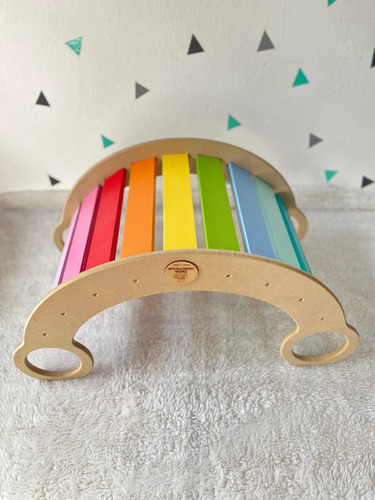 Imagen 4 de 6 de Balancin Montessori Arco Iris