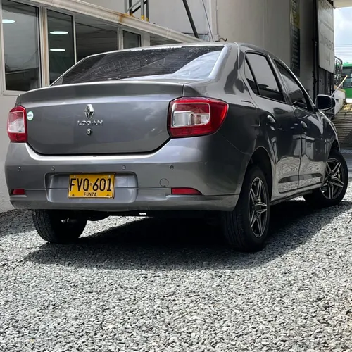 Renault Logan AUTHENTIQUE MT 1.6CC 2020