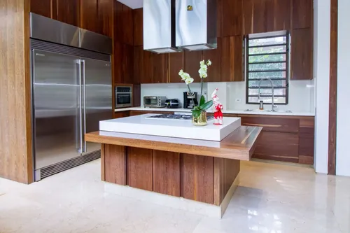 Casa En Venta En Aguacatal. Cod V3099