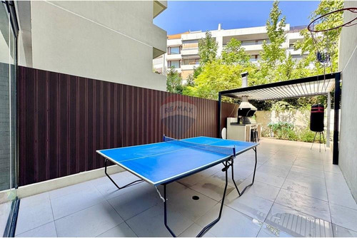 Depto Con Patio Y Jadín - 3d + Servicio