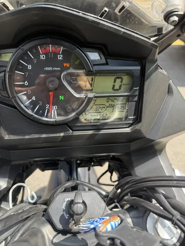 V-strom 650 Xt Modelo 2020 Color Negro