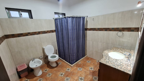 Alquiler Casa Para 9 Personas En Piriapolis Con Piscina Climatizada