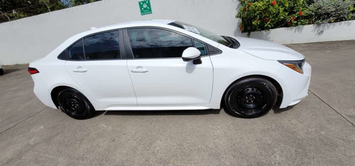 Imagen 10 de 15 de Toyota Corolla Le