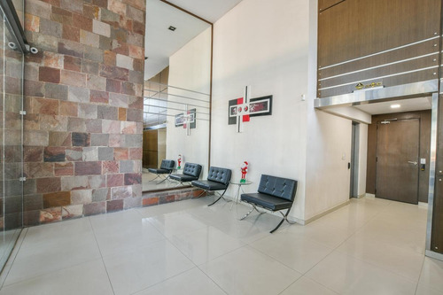 Imagen 2 de 25 de Departamento De 1 Dormitorio En Venta Con Cochera Amenities Quincho Pileta Centro