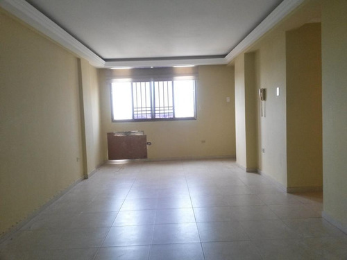 Imagen 6 de 14 de Apartamento En Alquiler En Maracaibo Cerca De Universidad