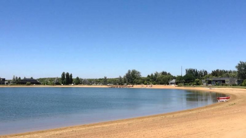 Imagen 3 de 3 de Lote En Venta En Isla Del Este. Con Financiación En 50 Cuotas Y Anticipo