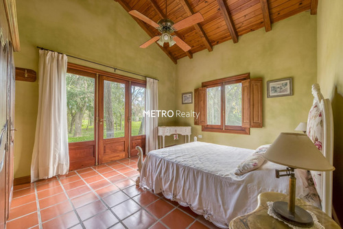 Casa En Venta Sobre Lote De 1 Hectarea En Loma Escondida, Open Door