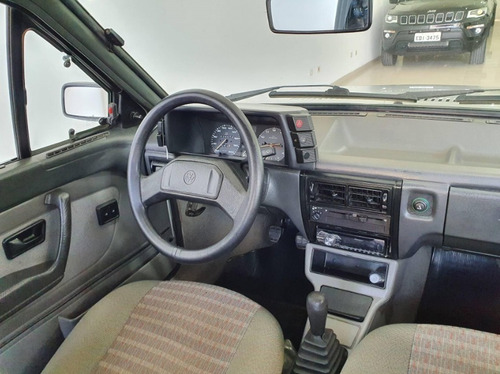 Imagem 5 de 8 de Volkswagen Gol 1.8 Gl 8v Gasolina 2p Manual