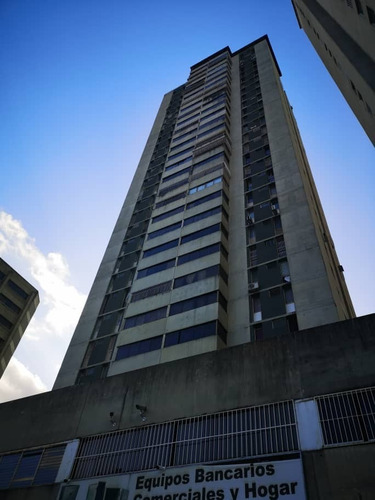 Se Vende Apartamento 86m2 3h/2b/1pe Los Dos Caminos