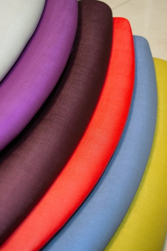 Imagen 5 de 9 de Silla De Peluqueria Libera Indar Asiento Tapizado En Colores