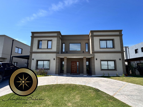 Casa Venta Fondo A Laguna, Canning Los Talas