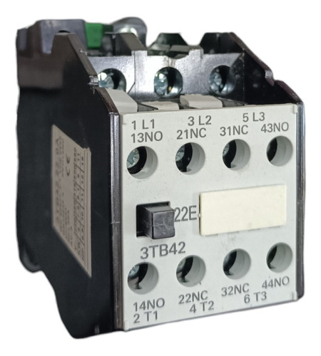 Contactor Tipo Siemens 3tb42, 17a, Bobina 110vca, 2no+2nc