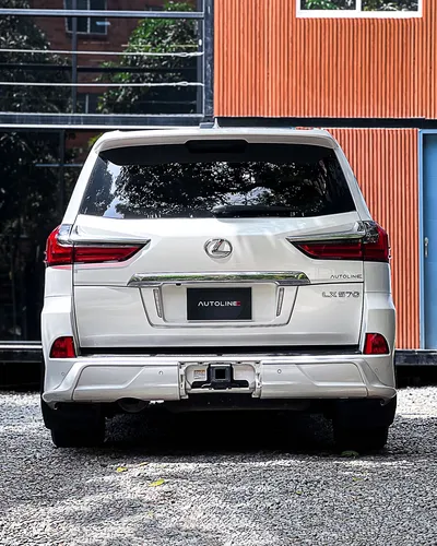 Lexus LX 570 B2+