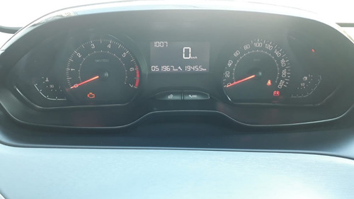 Peugeot 208 Allure | 2014 | Única Mano.