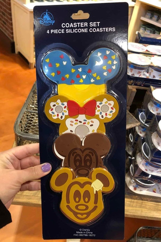 Posavasos Apoya Vasos Mickey Minnie  Disney Store 