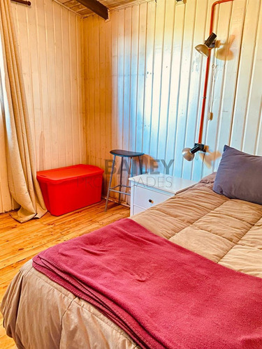 Casa En Venta De 4 Dorm. 3 Baños, Concón