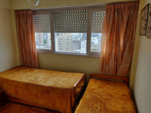 Imagen 6 de 9 de Temporada | 3 Ambientes Con Balcon Al Frente Y Vista!