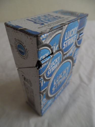 Imagen 9 de 10 de Cigarrera Y Lata Lucky Strike Vintage De Coleccion En Metal.