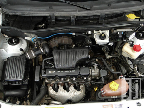 Imagem 10 de 11 de Chevrolet Agile 1.4 Mpfi Ltz 8v Flex 4p Manual