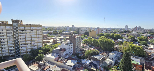 Venta Departamento 3 Ambientes Con Balcón Parque Avellaneda