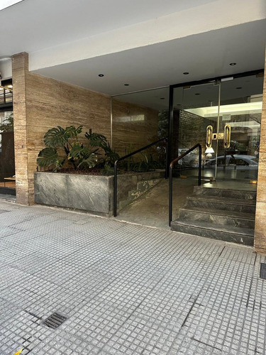 Alquiler Depto 2 Amb Con Balcon Frente Recoleta