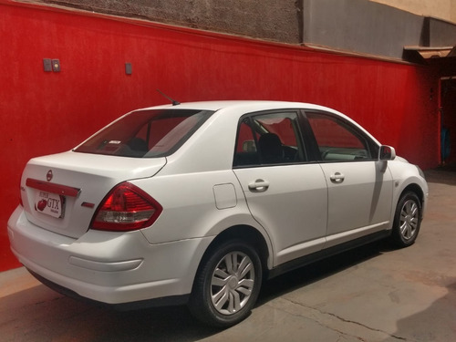 Nissan Tida 1.8 Flex - 10/11