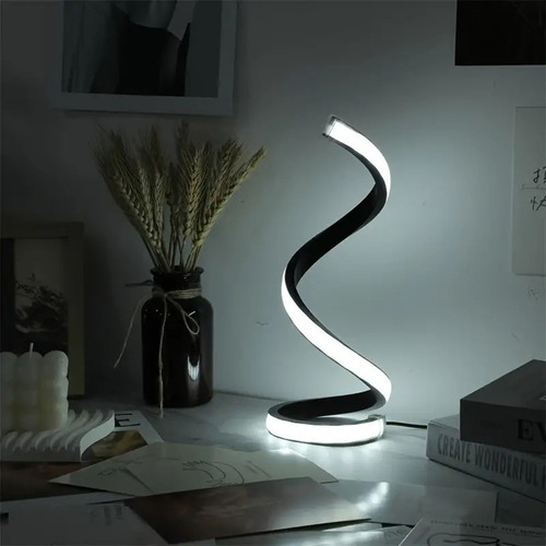 Q Night Light Led Con Botón De Alimentación Usb De Tres Bril
