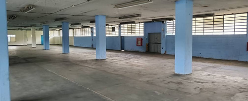 Imagen 10 de 15 de #1525 Galpón 3.000m2 La Trinidad