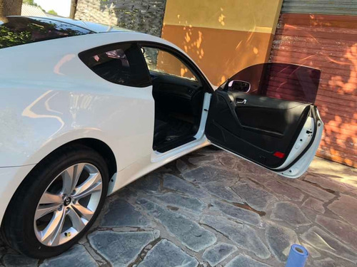 Hyundai Genesis 2.0 Coupe T 210cv Mt 2011