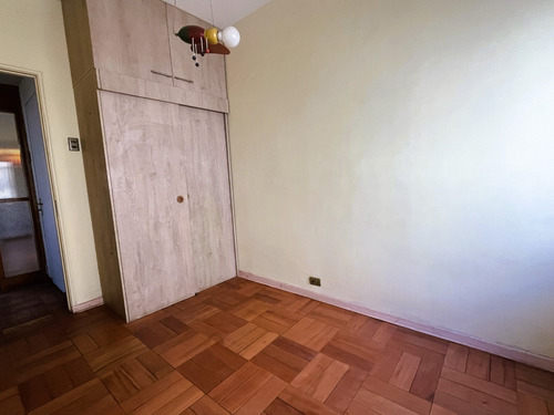 Amplio Departamento 3d+2b Con Vista Parque Forestal