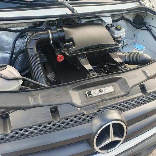 Imagen 15 de 15 de Mercedes-benz Sprinter 2015 2.1 415 Combi 3665 150cv 15+1 Te
