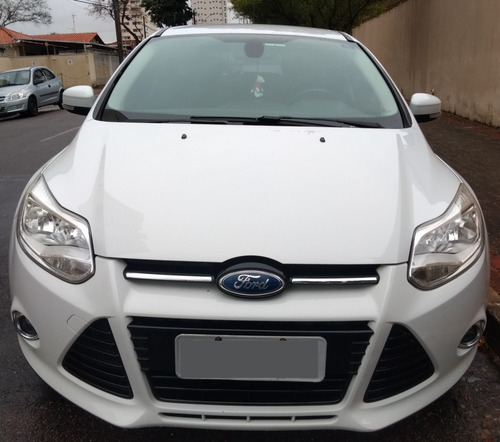 Imagem 2 de 8 de Ford Focus 2.0 Titanium Flex Powershift 5p