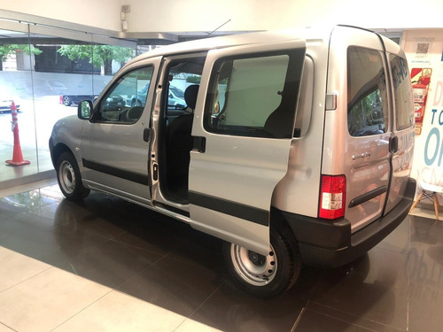 Imagen 5 de 15 de Citroen Berlingo Furgón Hdi Mixto 0km - Darc Autos