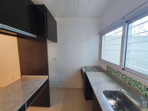 Departamento Amoblado Con Patio En Venta