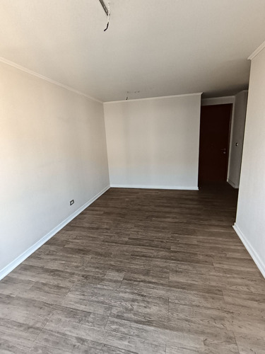 Arriendo Depto. 2d/1b Estacionamiento Y Bodega En San Miguel