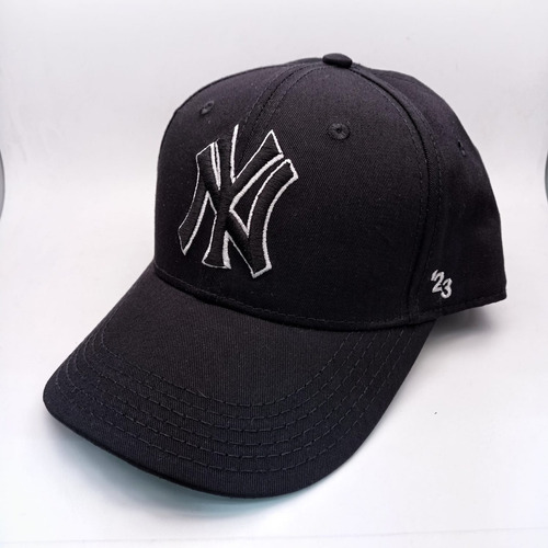 Gorras Beisboleras Neew York Yankees Diferentes Colores